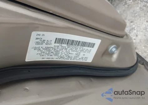 2004 Toyota Sequoia Sr5 V8 z USA, uszkodzony, nr VIN 5TDZT34A54S232096